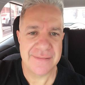 Meet your Posher, Juan